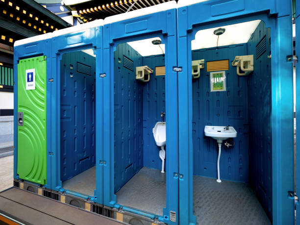 Best Sanitation services for porta potties  in Pekin, IL